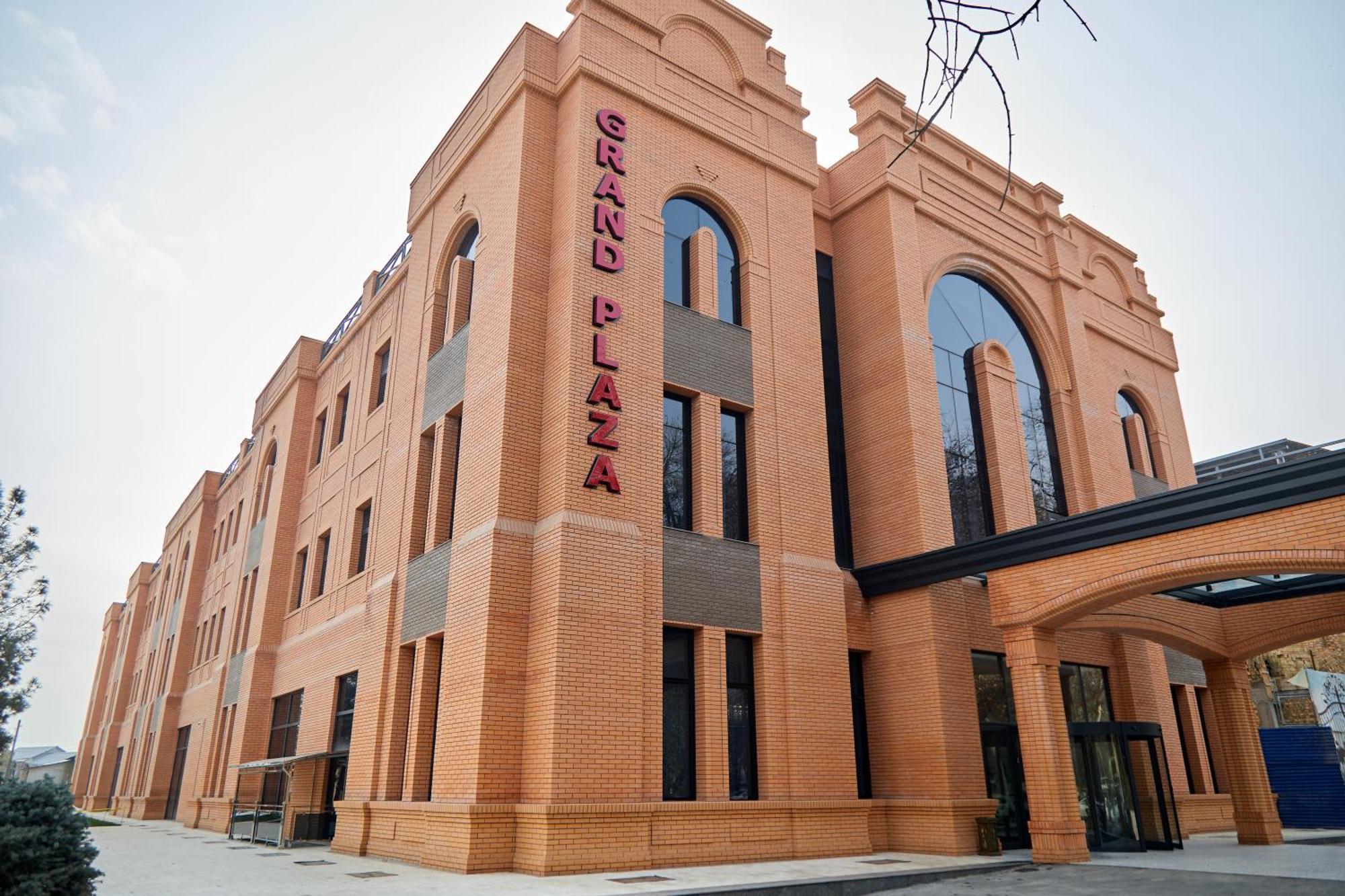 Grand Plaza Hotel Samarcanda Exterior foto