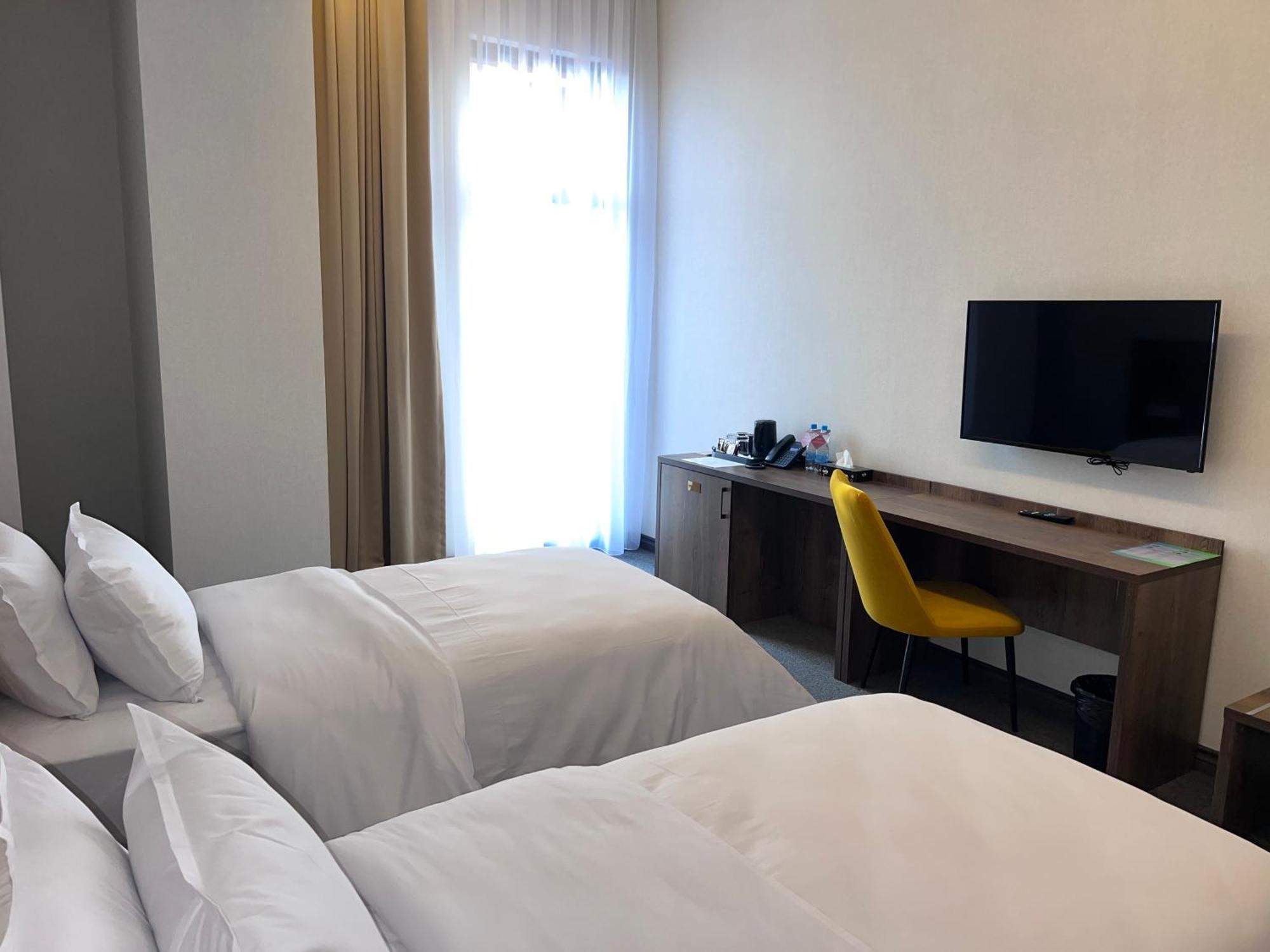 Grand Plaza Hotel Samarcanda Exterior foto