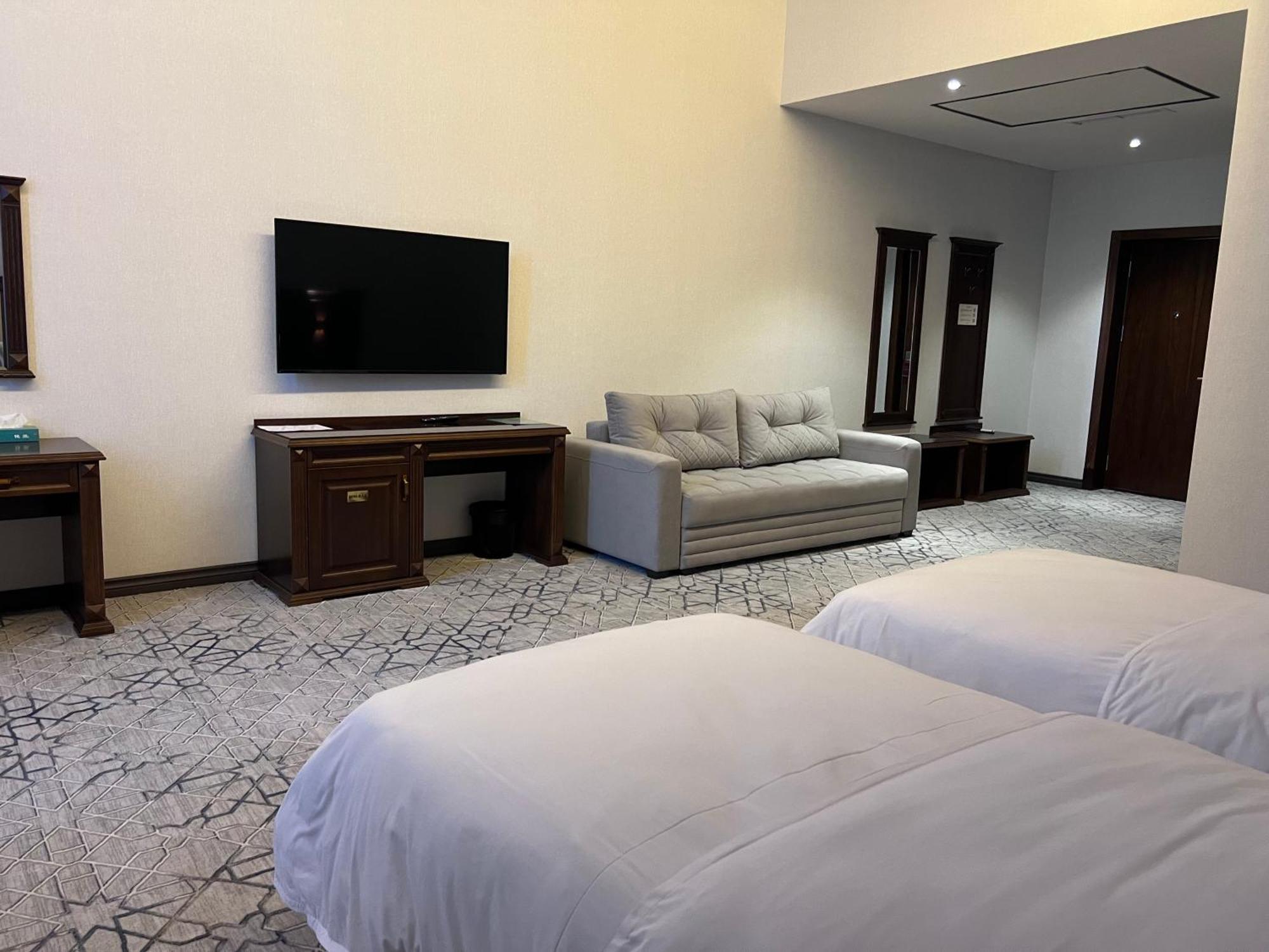 Grand Plaza Hotel Samarcanda Exterior foto